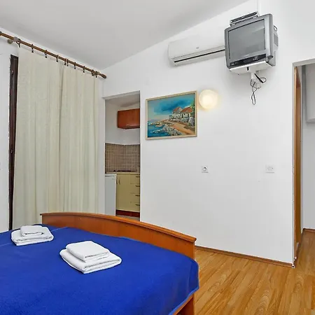 Studio Pokrivenik 5231E Daire